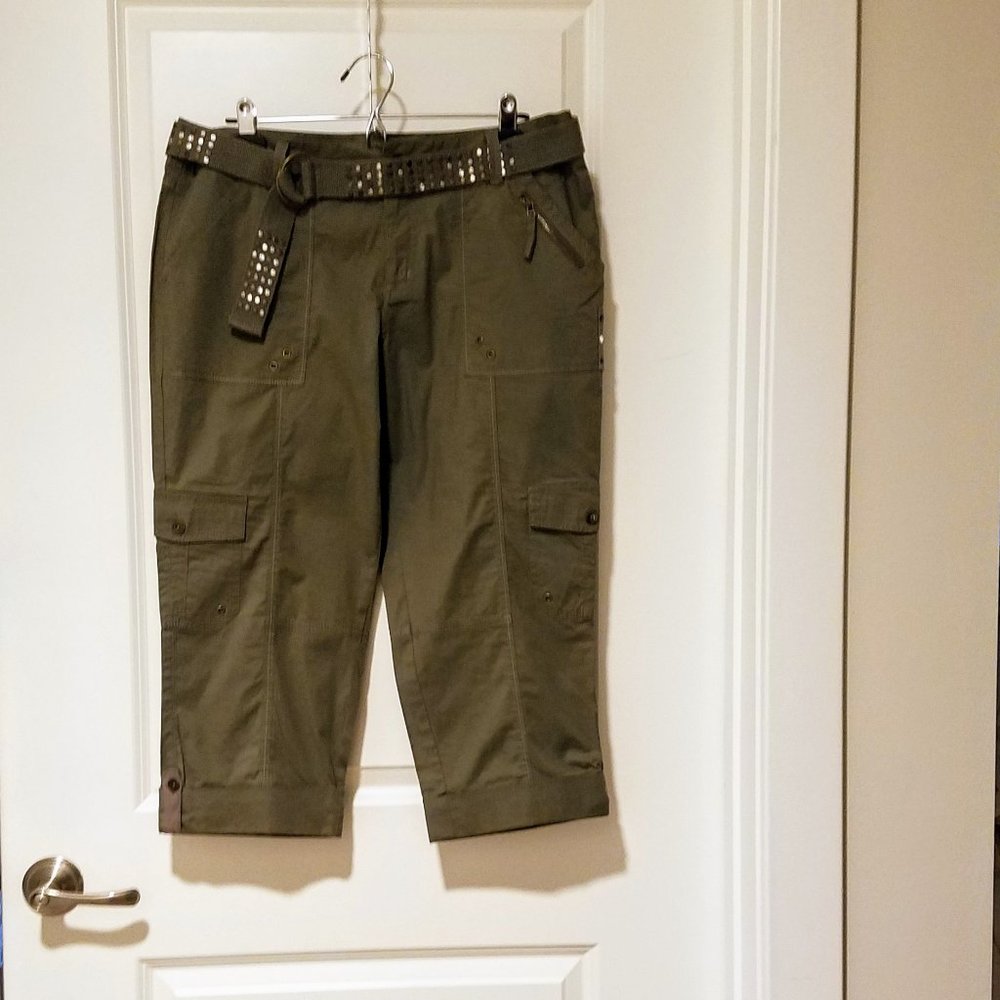 APT 9 Capri Pants